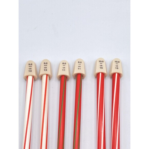 Vintage Christmas 10” Knitting Needles Gift Set Susan Bates Candy Cane 8 9 10 - Picture 3 of 16